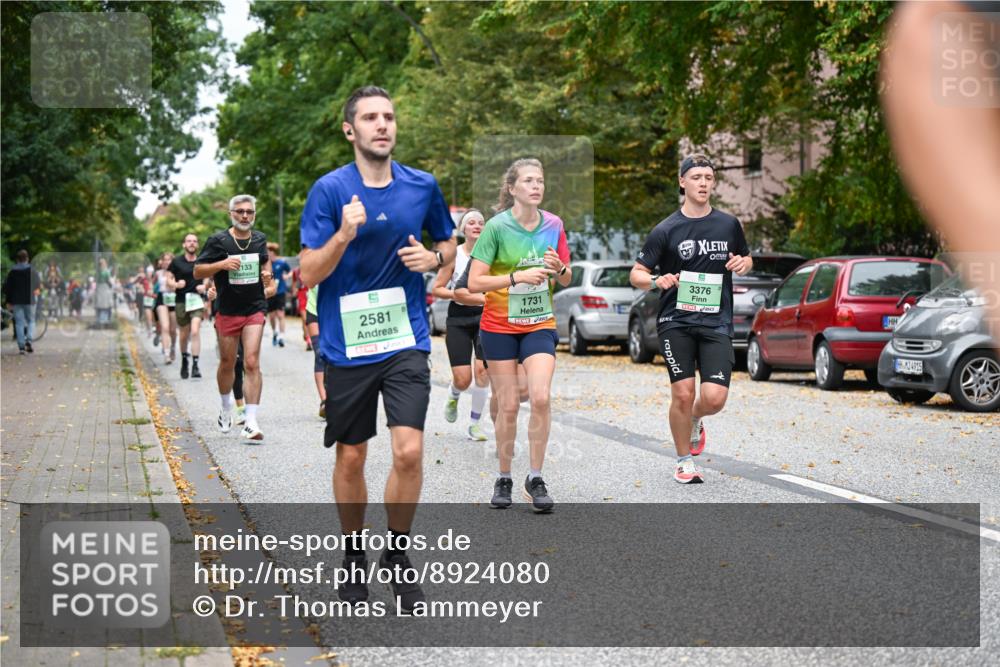 21.09.2025 - PSD Bank Halbmarathon Dr. Thomas Lammeyer http://msf.ph/oto/8924080 21.09.2025 10:43:25 Laufen 133, 2581, 1731, 3376, 4915 meine-sportfotos.de