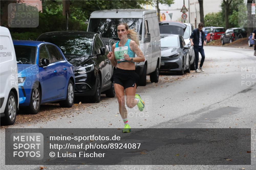 21.09.2025 - PSD Bank Halbmarathon Luisa Fischer http://msf.ph/oto/8924087 21.09.2025 11:13:49 Laufen 1777, 2 meine-sportfotos.de