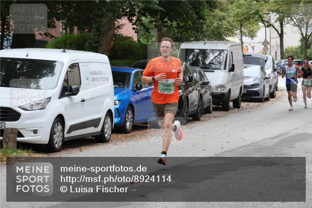 21.09.2025 - PSD Bank Halbmarathon Luisa Fischer http://msf.ph/oto/8924114 21.09.2025 11:14:15 Laufen 1083 meine-sportfotos.de