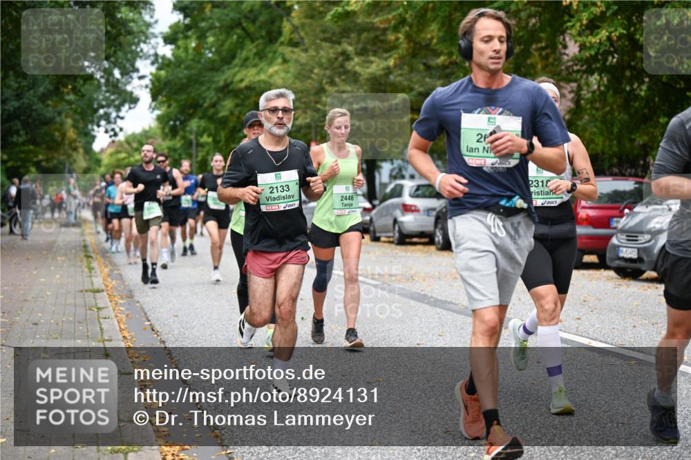 21.09.2025 - PSD Bank Halbmarathon Dr. Thomas Lammeyer http://msf.ph/oto/8924131 21.09.2025 10:43:27 Laufen 2133, 2446, 2, 2318 meine-sportfotos.de