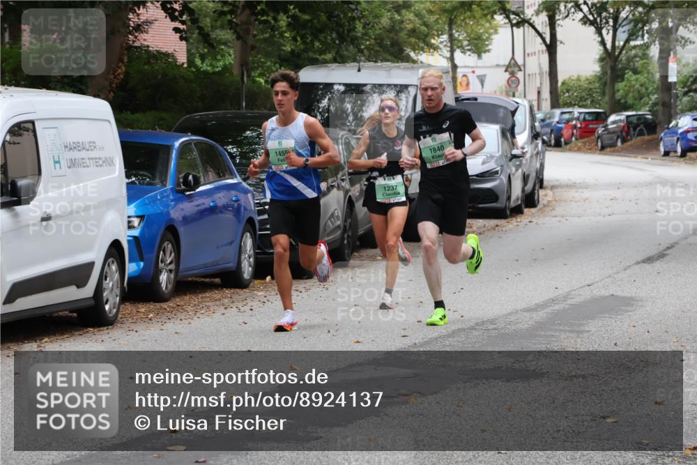 21.09.2025 - PSD Bank Halbmarathon Luisa Fischer http://msf.ph/oto/8924137 21.09.2025 11:14:19 Laufen 1455, 1237, 1840 meine-sportfotos.de
