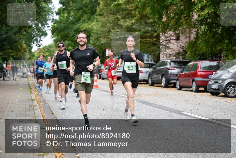 21.09.2025 - PSD Bank Halbmarathon Dr. Thomas Lammeyer http://msf.ph/oto/8924180 21.09.2025 10:43:30 Laufen 3169, 2515, 2374, 4925 meine-sportfotos.de
