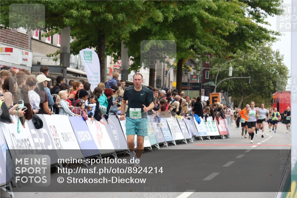 21.09.2025 - PSD Bank Halbmarathon Strokosch-Dieckow http://msf.ph/oto/8924214 21.09.2025 12:04:08 Ziel 1567, 1763 meine-sportfotos.de