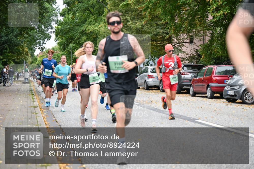 21.09.2025 - PSD Bank Halbmarathon Dr. Thomas Lammeyer http://msf.ph/oto/8924224 21.09.2025 10:43:32 Laufen 2246, 3109, 1537, 4915 meine-sportfotos.de