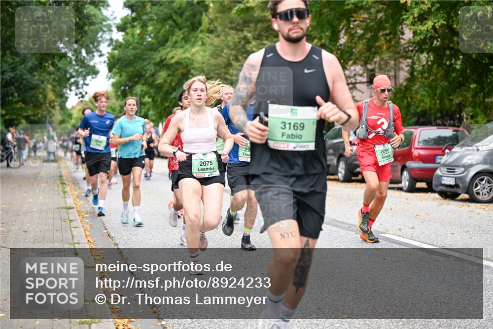 21.09.2025 - PSD Bank Halbmarathon Dr. Thomas Lammeyer http://msf.ph/oto/8924233 21.09.2025 10:43:33 Laufen 2075, 29, 3169, 1537 meine-sportfotos.de