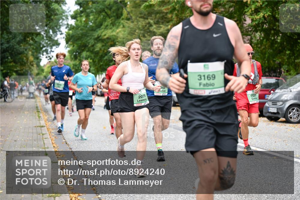 21.09.2025 - PSD Bank Halbmarathon Dr. Thomas Lammeyer http://msf.ph/oto/8924240 21.09.2025 10:43:33 Laufen 2246, 2075, 988, 3169, 1537 meine-sportfotos.de