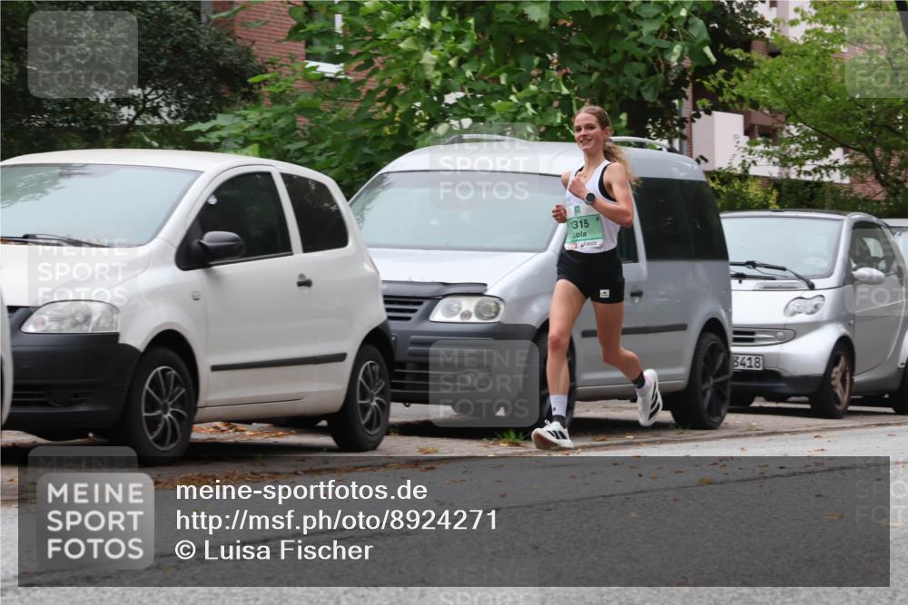 21.09.2025 - PSD Bank Halbmarathon Luisa Fischer http://msf.ph/oto/8924271 21.09.2025 11:16:34 Laufen 1315, 3418 meine-sportfotos.de