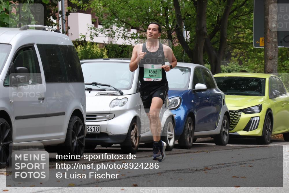 21.09.2025 - PSD Bank Halbmarathon Luisa Fischer http://msf.ph/oto/8924286 21.09.2025 11:16:51 Laufen 3418, 1882 meine-sportfotos.de