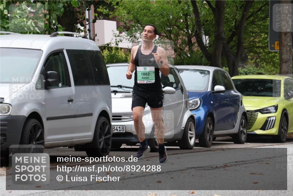 21.09.2025 - PSD Bank Halbmarathon Luisa Fischer http://msf.ph/oto/8924288 21.09.2025 11:16:52 Laufen 3418, 1882 meine-sportfotos.de