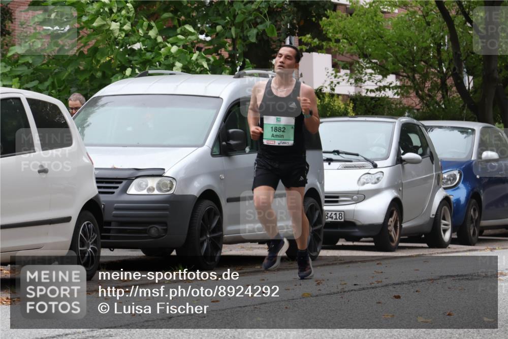 21.09.2025 - PSD Bank Halbmarathon Luisa Fischer http://msf.ph/oto/8924292 21.09.2025 11:16:52 Laufen 1882, 3418 meine-sportfotos.de