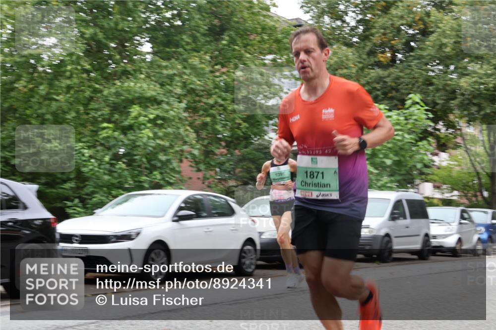 21.09.2025 - PSD Bank Halbmarathon Luisa Fischer http://msf.ph/oto/8924341 21.09.2025 11:17:14 Laufen 12195, 42, 1871 meine-sportfotos.de