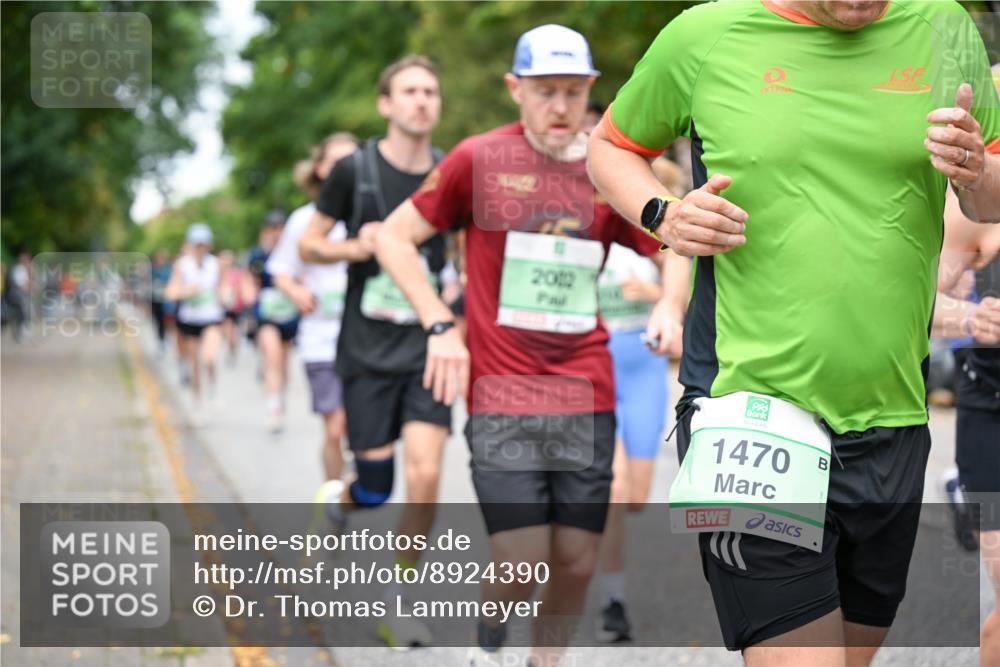 21.09.2025 - PSD Bank Halbmarathon Dr. Thomas Lammeyer http://msf.ph/oto/8924390 21.09.2025 10:43:41 Laufen 2002, 1470 meine-sportfotos.de