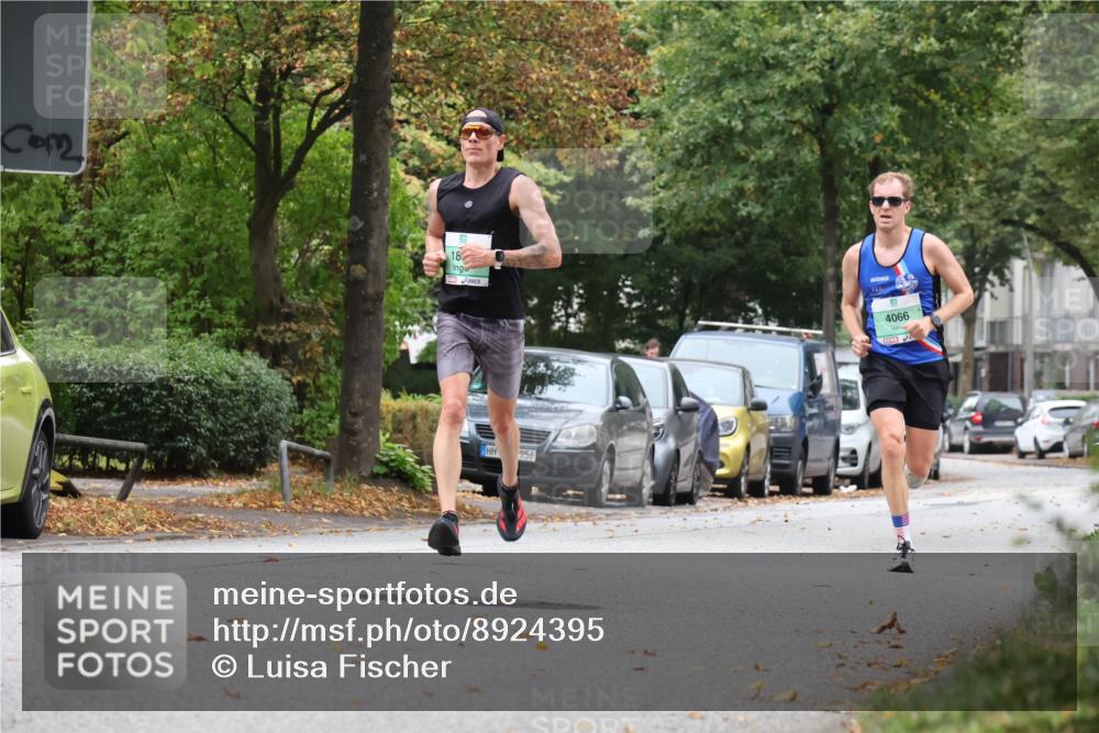21.09.2025 - PSD Bank Halbmarathon Luisa Fischer http://msf.ph/oto/8924395 21.09.2025 11:17:36 Laufen 18, 956, 4066 meine-sportfotos.de