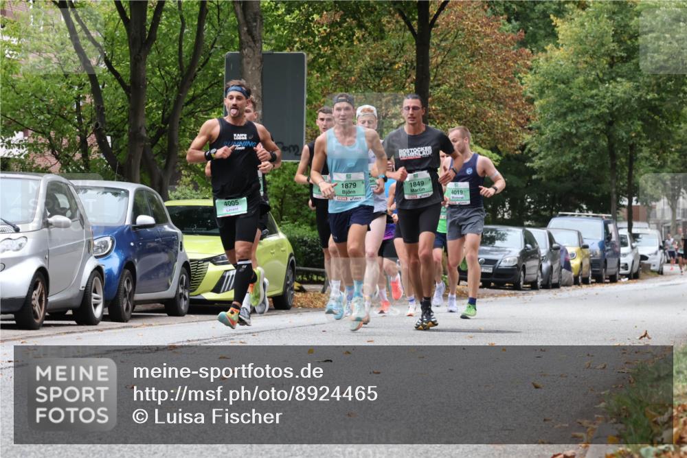 21.09.2025 - PSD Bank Halbmarathon Luisa Fischer http://msf.ph/oto/8924465 21.09.2025 11:18:33 Laufen 4005, 13, 1879, 1849, 4019, 2956 meine-sportfotos.de