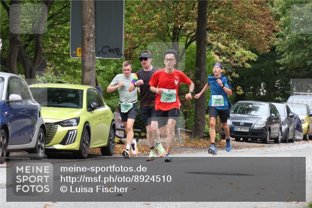 21.09.2025 - PSD Bank Halbmarathon Luisa Fischer http://msf.ph/oto/8924510 21.09.2025 11:18:50 Laufen 1953, 1439, 1949, 2956 meine-sportfotos.de