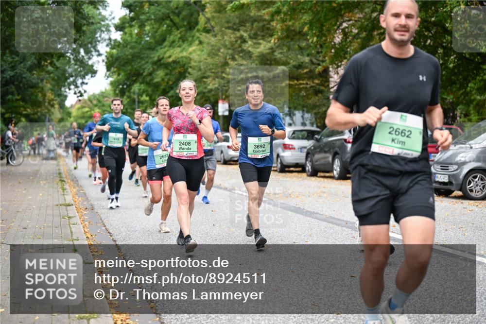 21.09.2025 - PSD Bank Halbmarathon Dr. Thomas Lammeyer http://msf.ph/oto/8924511 21.09.2025 10:43:47 Laufen 1615, 2687, 2408, 5, 3892, 2662 meine-sportfotos.de