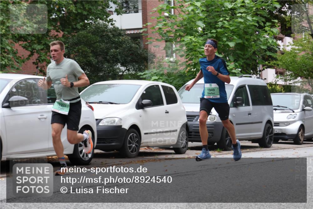 21.09.2025 - PSD Bank Halbmarathon Luisa Fischer http://msf.ph/oto/8924540 21.09.2025 11:18:55 Laufen 1953, 1949, 3418 meine-sportfotos.de