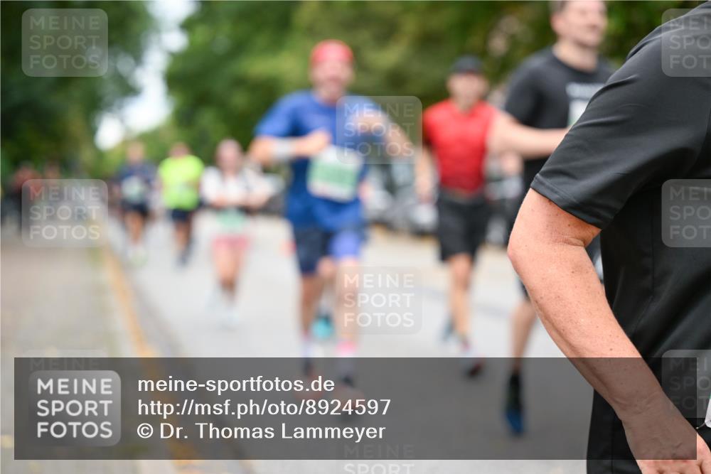 21.09.2025 - PSD Bank Halbmarathon Dr. Thomas Lammeyer http://msf.ph/oto/8924597 21.09.2025 10:43:53 Laufen  meine-sportfotos.de