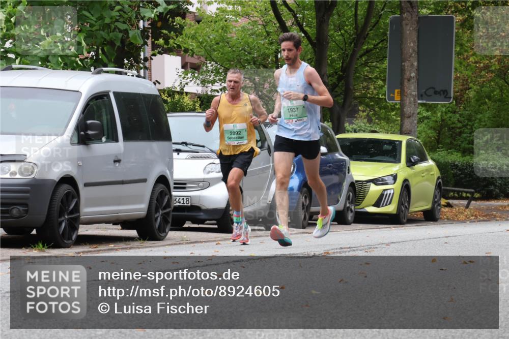 21.09.2025 - PSD Bank Halbmarathon Luisa Fischer http://msf.ph/oto/8924605 21.09.2025 11:19:21 Laufen 3418, 2092, 1937 meine-sportfotos.de