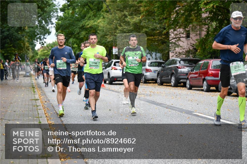 21.09.2025 - PSD Bank Halbmarathon Dr. Thomas Lammeyer http://msf.ph/oto/8924662 21.09.2025 10:43:56 Laufen 2612, 1796, 1033, 2282 meine-sportfotos.de