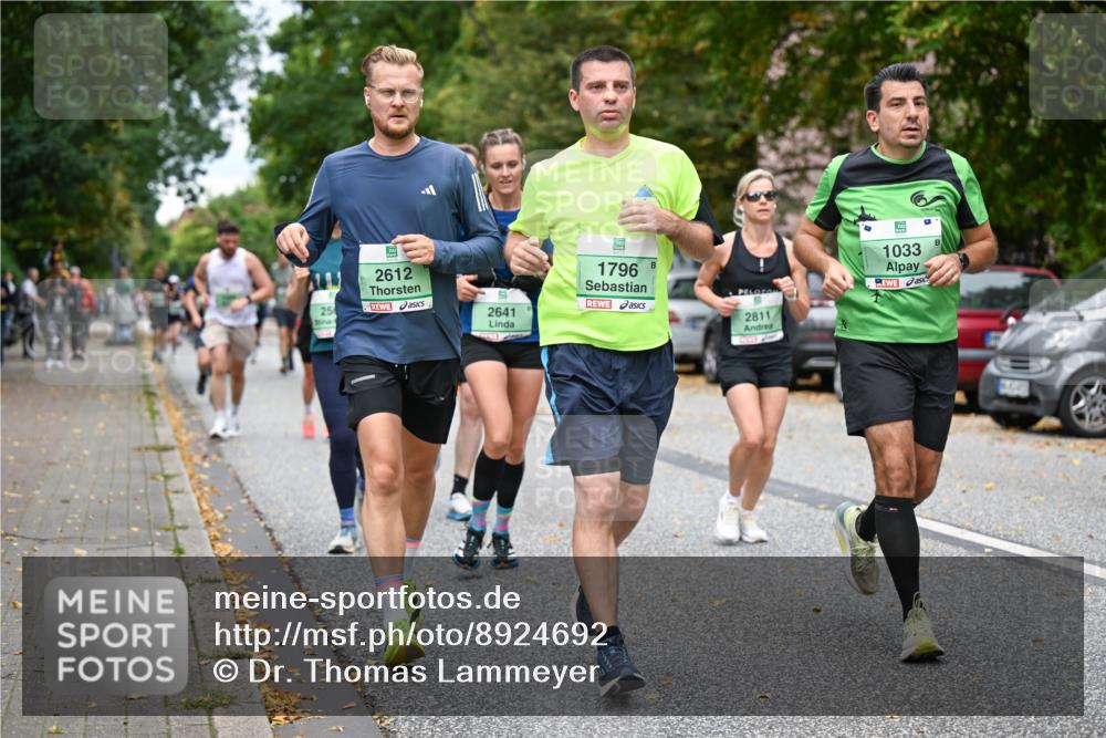 21.09.2025 - PSD Bank Halbmarathon Dr. Thomas Lammeyer http://msf.ph/oto/8924692 21.09.2025 10:43:58 Laufen 2612, 1796, 25, 2641, 2811, 1033 meine-sportfotos.de
