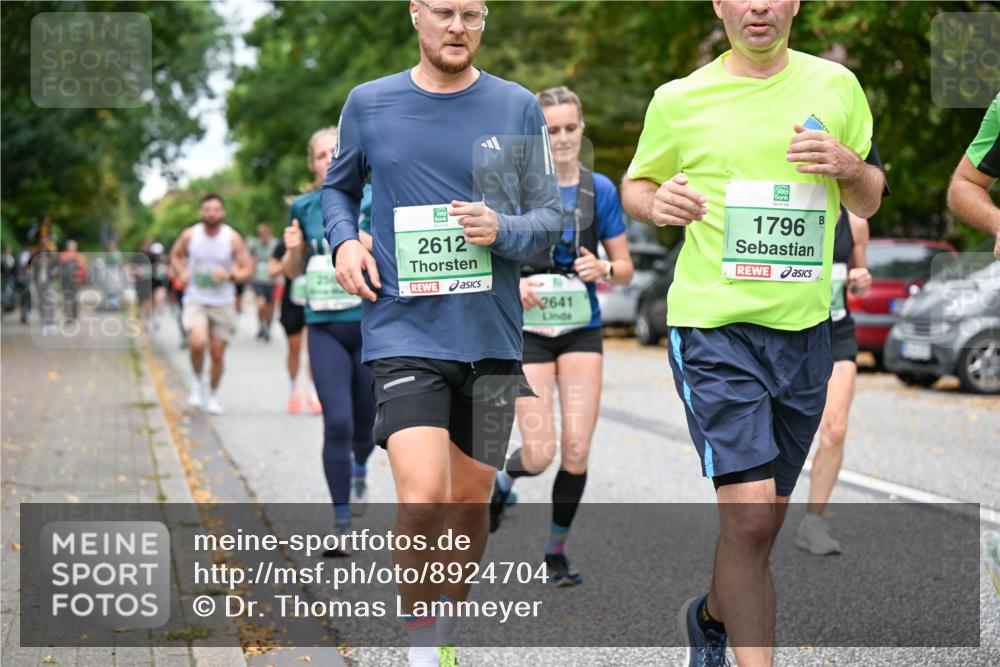 21.09.2025 - PSD Bank Halbmarathon Dr. Thomas Lammeyer http://msf.ph/oto/8924704 21.09.2025 10:43:58 Laufen 2612, 2641, 1796 meine-sportfotos.de