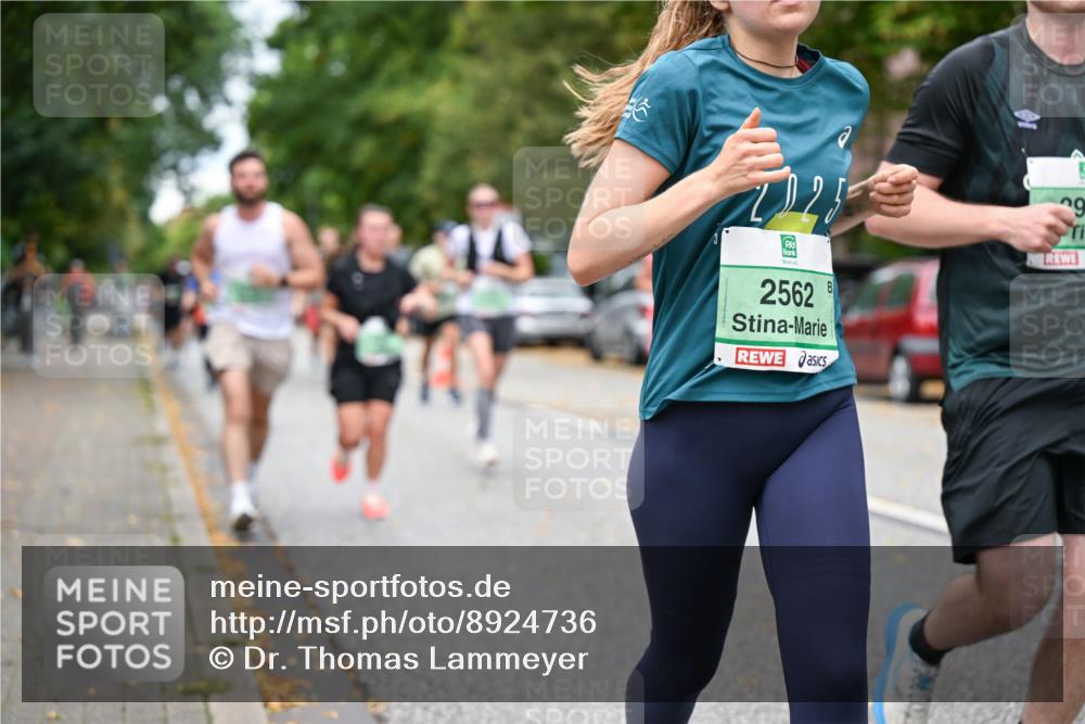 21.09.2025 - PSD Bank Halbmarathon Dr. Thomas Lammeyer http://msf.ph/oto/8924736 21.09.2025 10:44:00 Laufen 2925, 2562, 9 meine-sportfotos.de