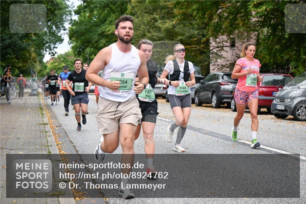 21.09.2025 - PSD Bank Halbmarathon Dr. Thomas Lammeyer http://msf.ph/oto/8924762 21.09.2025 10:44:01 Laufen 2521, 254, 137, 2585, 3141, 4915 meine-sportfotos.de