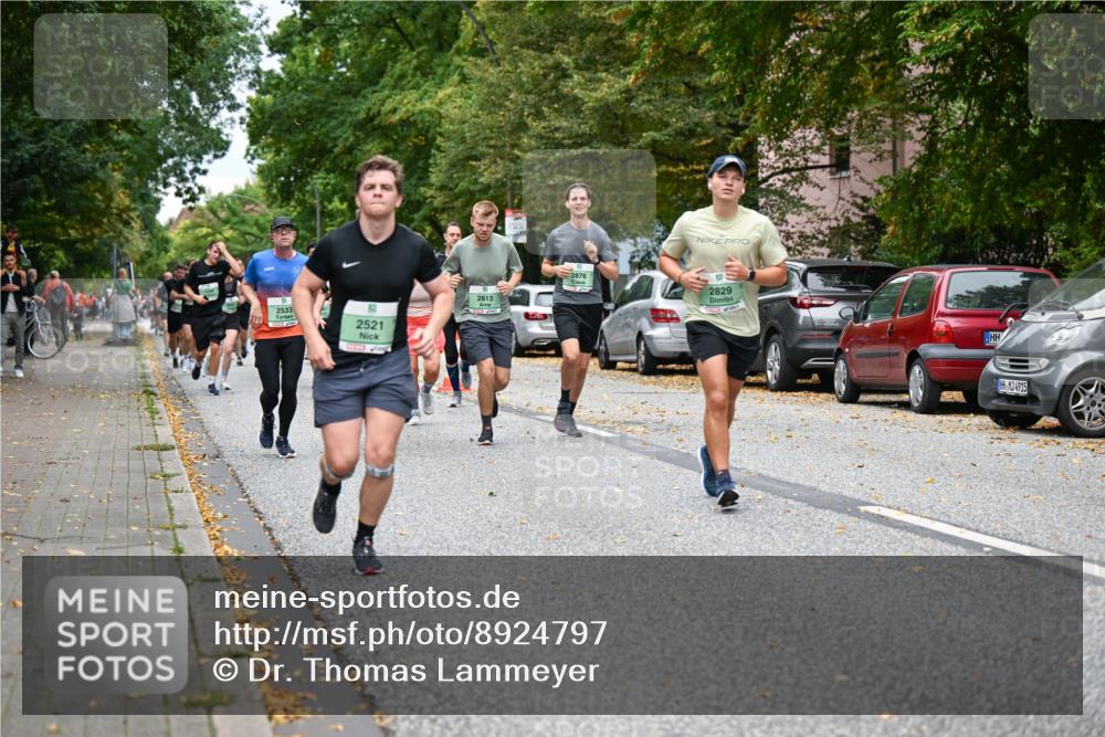 21.09.2025 - PSD Bank Halbmarathon Dr. Thomas Lammeyer http://msf.ph/oto/8924797 21.09.2025 10:44:03 Laufen 2533, 2521, 2813, 2876, 2829, 4915 meine-sportfotos.de