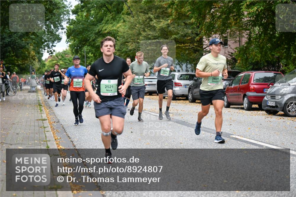 21.09.2025 - PSD Bank Halbmarathon Dr. Thomas Lammeyer http://msf.ph/oto/8924807 21.09.2025 10:44:04 Laufen 2533, 2521, 2813, 2876, 2829, 3, 4915 meine-sportfotos.de