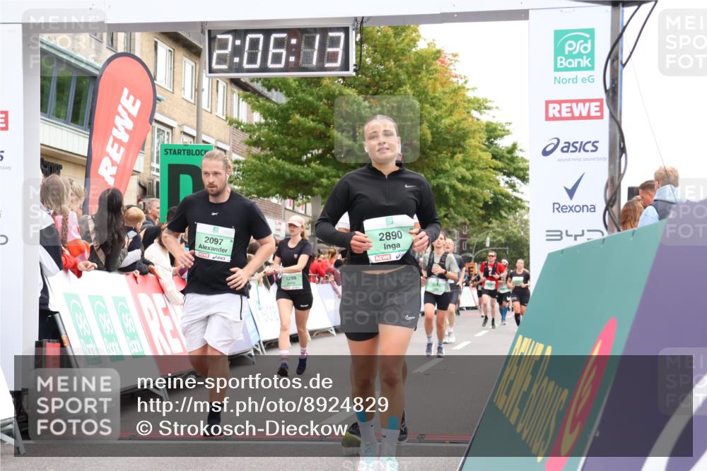 21.09.2025 - PSD Bank Halbmarathon Strokosch-Dieckow http://msf.ph/oto/8924829 21.09.2025 12:05:37 Ziel 1218, 1219, 1299, 2097, 2440, 2618, 2670, 2890, 3074, 3262, 3970, 4021 meine-sportfotos.de