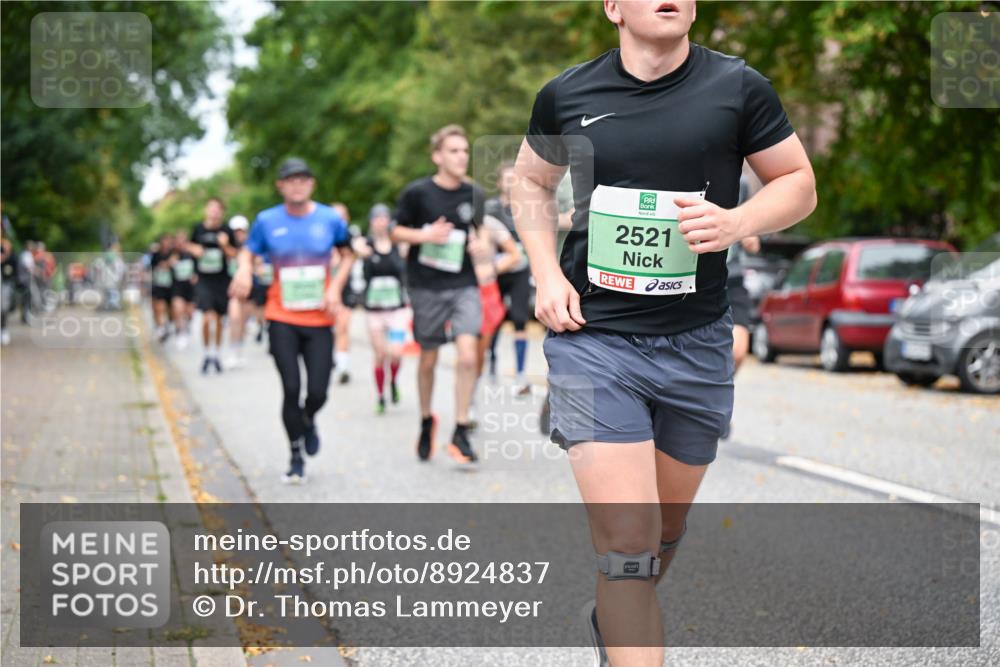 21.09.2025 - PSD Bank Halbmarathon Dr. Thomas Lammeyer http://msf.ph/oto/8924837 21.09.2025 10:44:05 Laufen 2521 meine-sportfotos.de