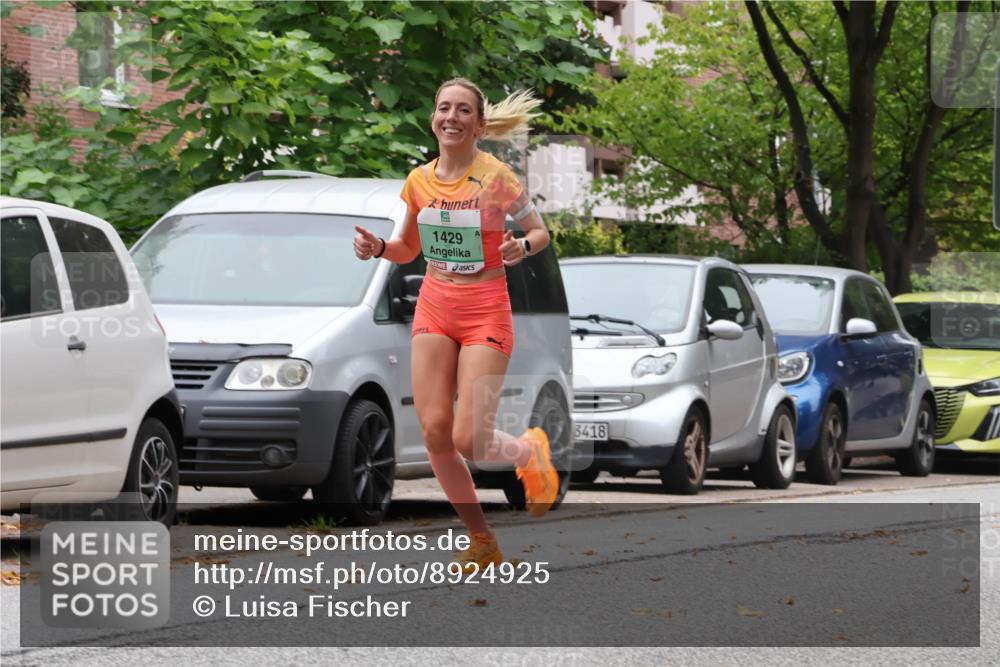 21.09.2025 - PSD Bank Halbmarathon Luisa Fischer http://msf.ph/oto/8924925 21.09.2025 11:21:14 Laufen 1429, 3418 meine-sportfotos.de
