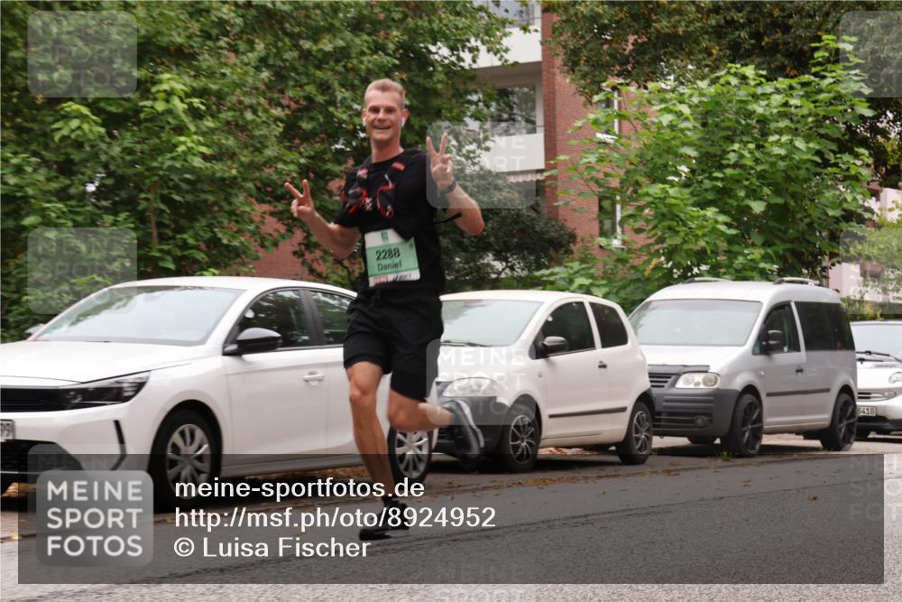 21.09.2025 - PSD Bank Halbmarathon Luisa Fischer http://msf.ph/oto/8924952 21.09.2025 11:21:22 Laufen 2288, 3418 meine-sportfotos.de