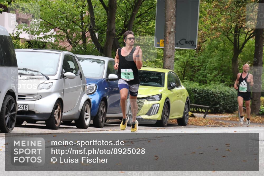 21.09.2025 - PSD Bank Halbmarathon Luisa Fischer http://msf.ph/oto/8925028 21.09.2025 11:21:44 Laufen 418, 1858, 1689 meine-sportfotos.de
