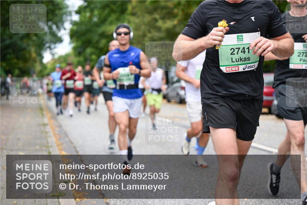 21.09.2025 - PSD Bank Halbmarathon Dr. Thomas Lammeyer http://msf.ph/oto/8925035 21.09.2025 10:44:15 Laufen 2741, 272 meine-sportfotos.de