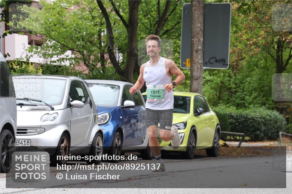 21.09.2025 - PSD Bank Halbmarathon Luisa Fischer http://msf.ph/oto/8925137 21.09.2025 11:22:21 Laufen 3418, 1317 meine-sportfotos.de
