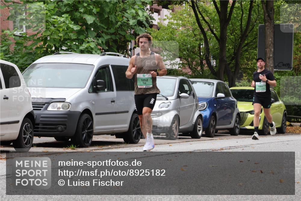 21.09.2025 - PSD Bank Halbmarathon Luisa Fischer http://msf.ph/oto/8925182 21.09.2025 11:22:32 Laufen 1052, 1991 meine-sportfotos.de
