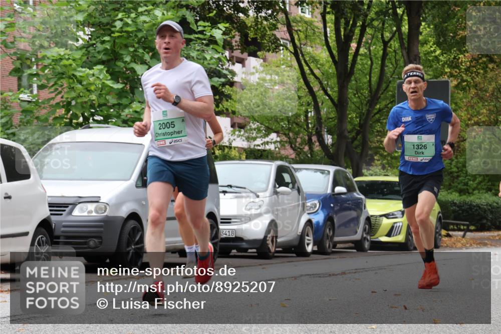 21.09.2025 - PSD Bank Halbmarathon Luisa Fischer http://msf.ph/oto/8925207 21.09.2025 11:22:39 Laufen 2005, 3418, 1326 meine-sportfotos.de