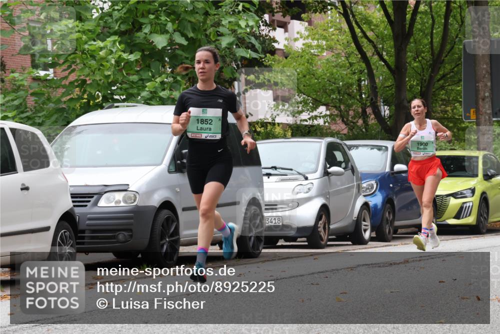 21.09.2025 - PSD Bank Halbmarathon Luisa Fischer http://msf.ph/oto/8925225 21.09.2025 11:22:43 Laufen 1852, 3418, 1900 meine-sportfotos.de