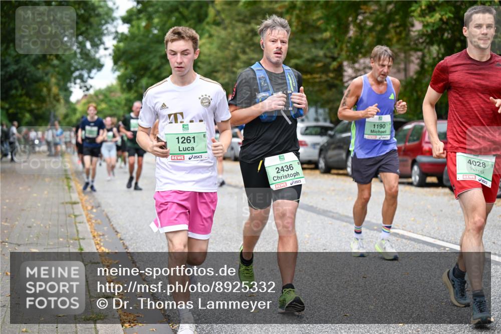 21.09.2025 - PSD Bank Halbmarathon Dr. Thomas Lammeyer http://msf.ph/oto/8925332 21.09.2025 10:44:30 Laufen 1261, 2436, 1190, 4028 meine-sportfotos.de