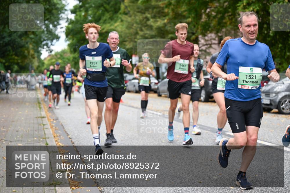 21.09.2025 - PSD Bank Halbmarathon Dr. Thomas Lammeyer http://msf.ph/oto/8925372 21.09.2025 10:44:34 Laufen 1257, 2467, 24, 1521 meine-sportfotos.de
