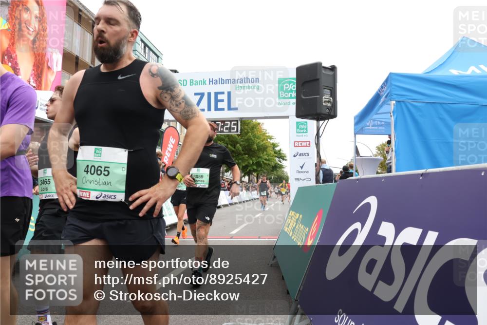 21.09.2025 - PSD Bank Halbmarathon Strokosch-Dieckow http://msf.ph/oto/8925427 21.09.2025 12:06:49 Ziel 1211, 2656, 2698, 2711, 2838, 2933, 3059, 3465, 3586, 4065 meine-sportfotos.de