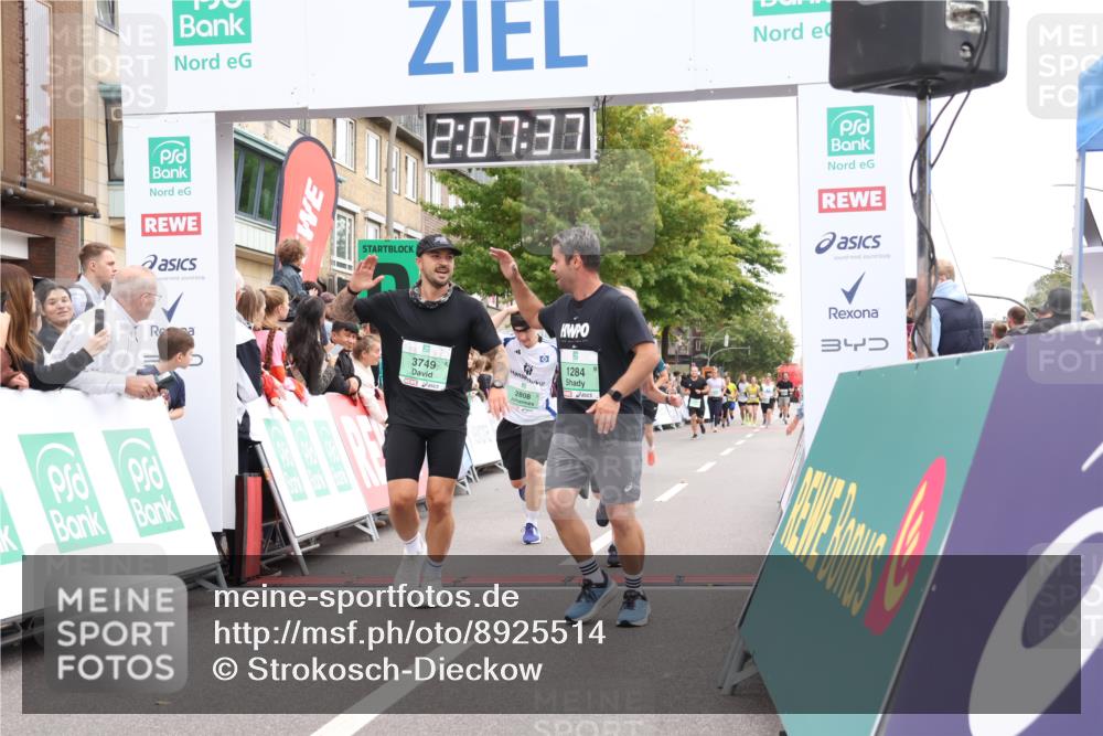 21.09.2025 - PSD Bank Halbmarathon Strokosch-Dieckow http://msf.ph/oto/8925514 21.09.2025 12:07:00 Ziel 1211, 1284, 2624, 2808, 3064, 3266, 3391, 3749 meine-sportfotos.de