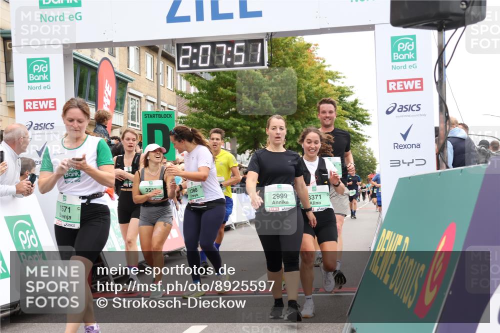 21.09.2025 - PSD Bank Halbmarathon Strokosch-Dieckow http://msf.ph/oto/8925597 21.09.2025 12:07:14 Ziel 1347, 1388, 1571, 1594, 2223, 2628, 2693, 2789, 2999, 3006, 3259, 3371, 3555, 3931 meine-sportfotos.de