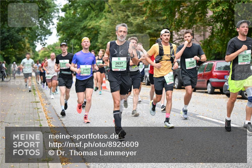 21.09.2025 - PSD Bank Halbmarathon Dr. Thomas Lammeyer http://msf.ph/oto/8925609 21.09.2025 10:44:46 Laufen 338, 2187, 2637, 2658, 1772, 2475 meine-sportfotos.de