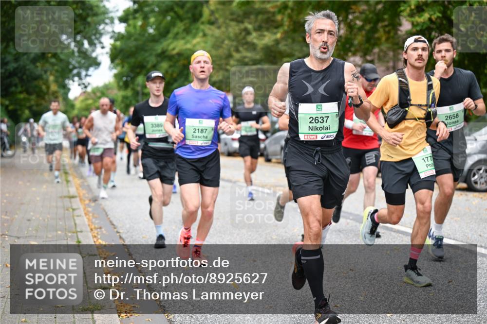 21.09.2025 - PSD Bank Halbmarathon Dr. Thomas Lammeyer http://msf.ph/oto/8925627 21.09.2025 10:44:46 Laufen 3389, 2187, 2637, 177, 2658 meine-sportfotos.de