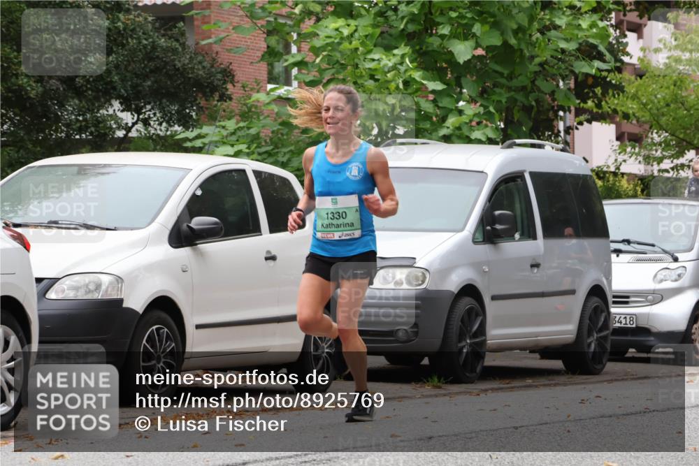 21.09.2025 - PSD Bank Halbmarathon Luisa Fischer http://msf.ph/oto/8925769 21.09.2025 11:25:38 Laufen 1330, 3418 meine-sportfotos.de