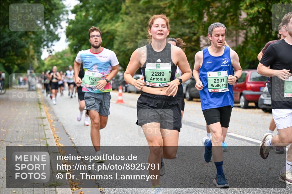 21.09.2025 - PSD Bank Halbmarathon Dr. Thomas Lammeyer http://msf.ph/oto/8925791 21.09.2025 10:44:56 Laufen 020, 2289, 1104, 2901 meine-sportfotos.de