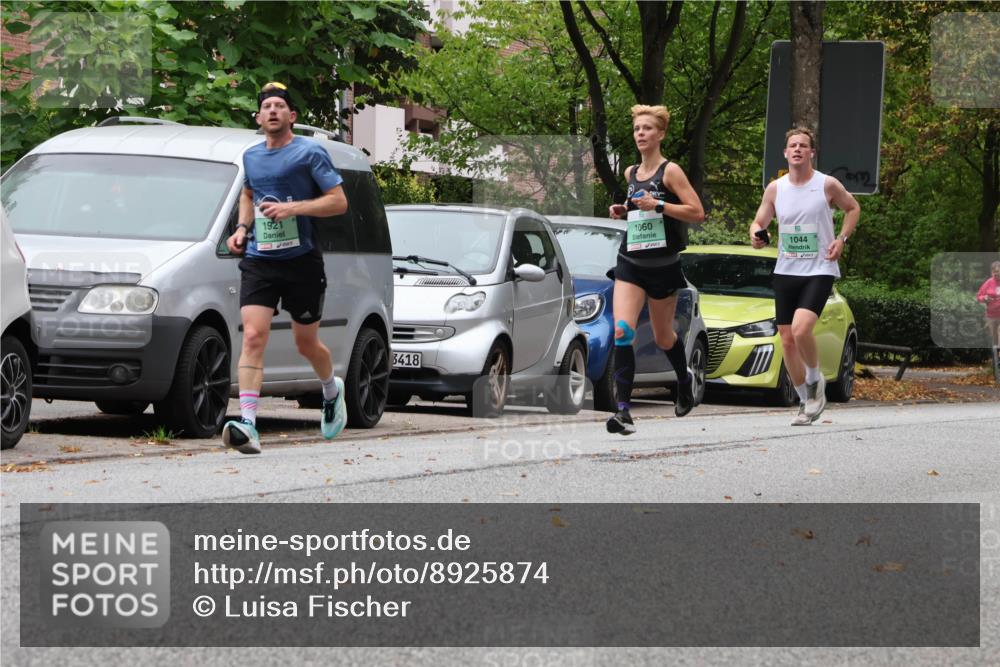 21.09.2025 - PSD Bank Halbmarathon Luisa Fischer http://msf.ph/oto/8925874 21.09.2025 11:26:10 Laufen 1921, 3418, 1060, 1044 meine-sportfotos.de